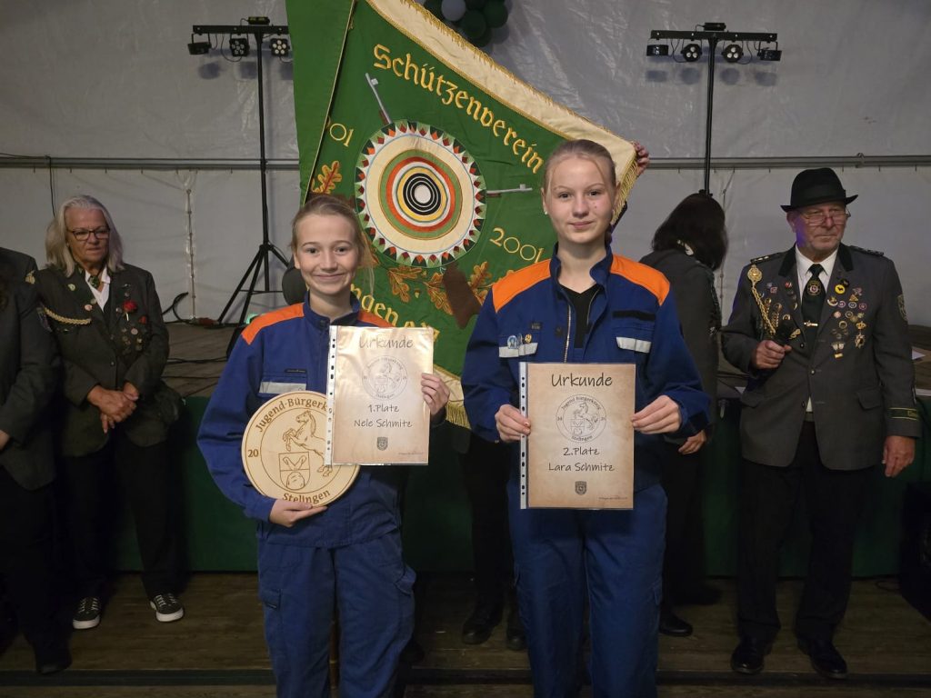 Jugend Bürgerköniginnen Nele Schmitz (1.Platz, links) und Lara Schmitz (2. Platz, rechts)